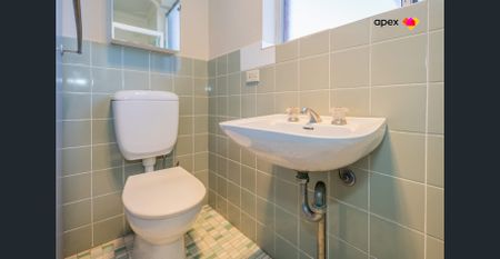 One Bedroom Apartment For Lease - Photo 4