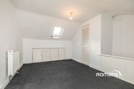 2 bedroom terraced to rent - Photo 3
