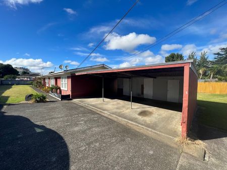 1/7 Thompson Street, Mangere East, Auckland - Photo 2