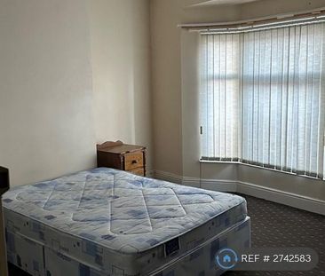 3 bedroom terraced house to rent - Photo 6