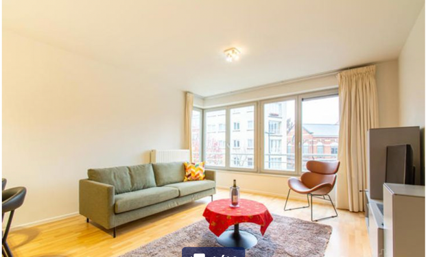 CINQUANTENAIRE: 2 bedroom - Photo 1