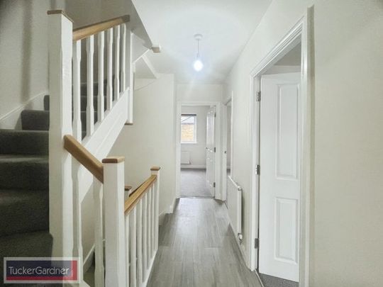 Osprey Drive, Cambridge - Photo 1