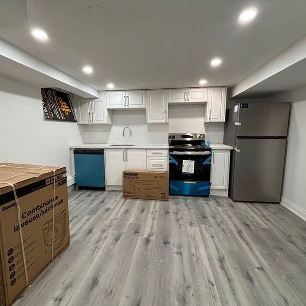 $1,249 / 1 br / 1 ba / 85 east ave S unit 8 - Photo 1