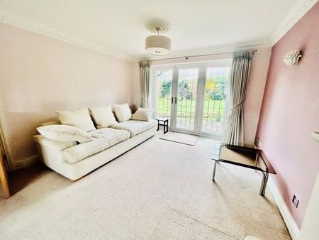Off Northumberland Avenue, Leamington Spa, CV32 - Photo 2