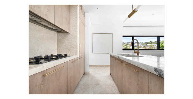 EVEROSE BRAND NEW LUXURY 2 BEDROOM APARTMENTS IN PRESTIGIOUS LOCATION - Photo 1