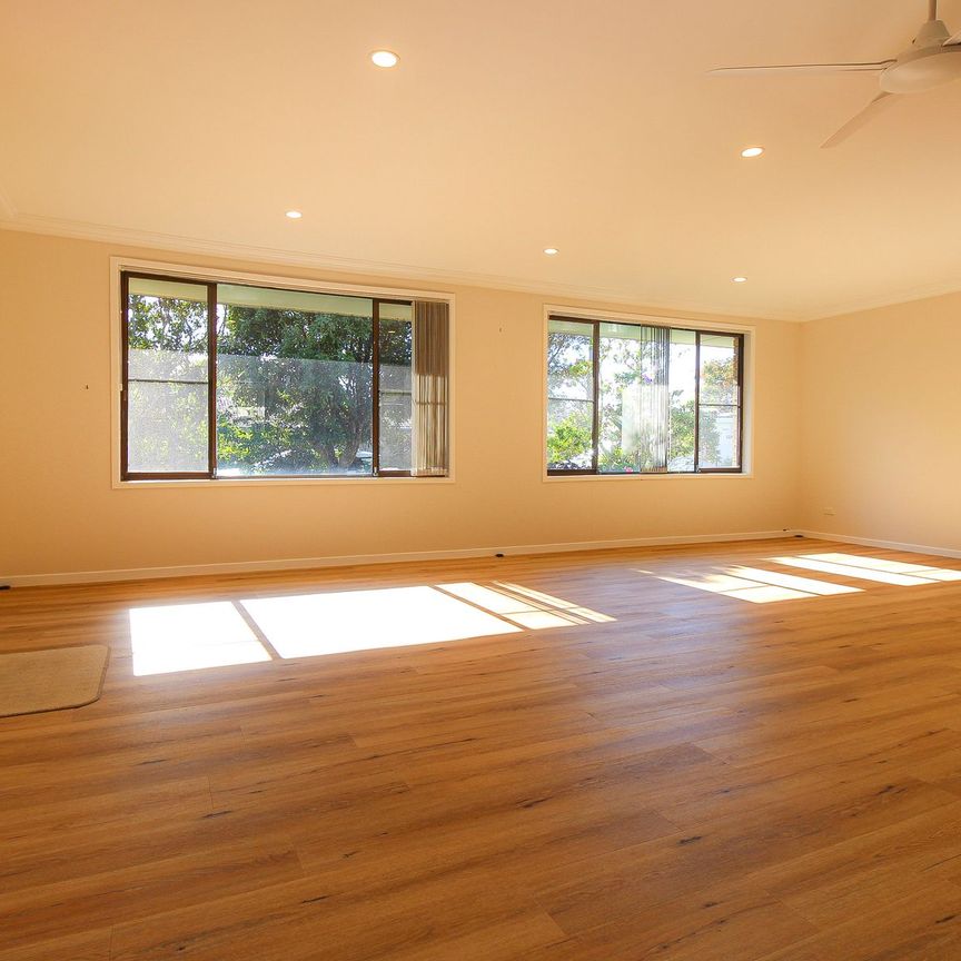 BRIGHT, BRICK BEAUTY - Photo 1