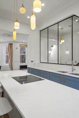 Winchester Road, Belsize Park, London NW3 - Photo 1