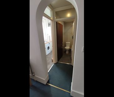 Studio Flat, Muswell Road, N10 - Photo 1