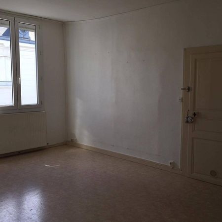 Location Appartement 3 pièces 72m² - Photo 4