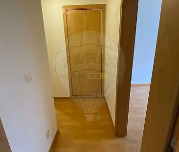 Apartment T2 in Santo António dos Cavaleiros e Frielas, Loures - Photo 6