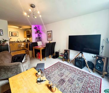 Cameronian Square, Worsdell Drive, Gateshead, NE8 2DB - Photo 1
