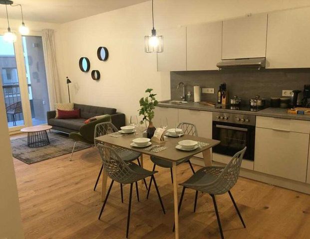 549385 - "Reduced Rent" - Fully furnished 2 room luxurious flat in Prenzlauerberg with Balcony - Photo 1