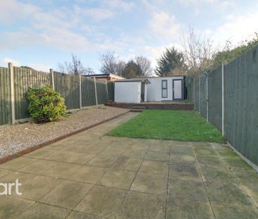 3 bedroom detached bungalow to rent - Photo 6