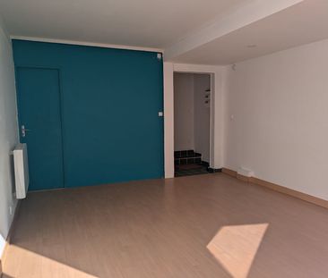 Location Appartement 1 pièce 25m² - Photo 2