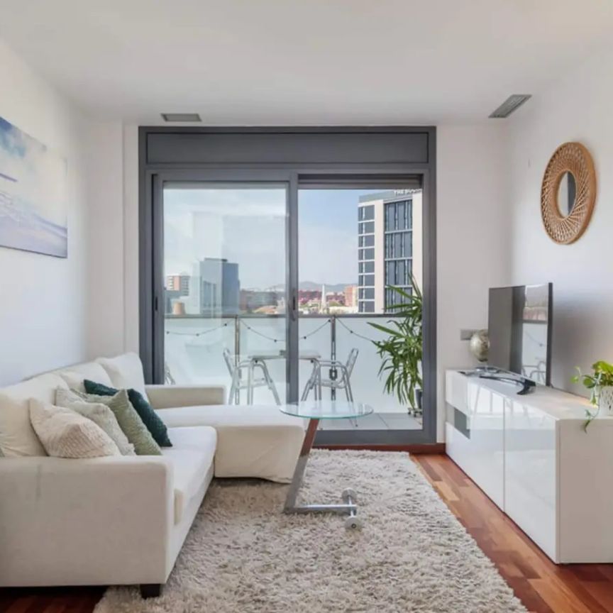 2-bedroom apartment for rent in Provençals del Poblenou bills included - Photo 1