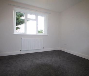 2 bedroom detached house to rent - Photo 4
