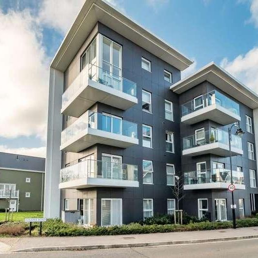 Sunapee Road, Green, RG2 - Photo 1