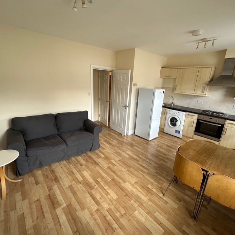 1 Bed Flat, Sunnyhill Road, SW16 - Photo 1