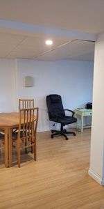 Longueuil - Grand 3 1/2 chauffé/éclairé à louer à Longueuil - Semi-sous-sol - 1250$/mois - Disponible maintenant - Photo 4