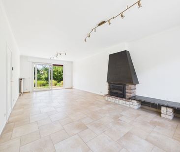 Villa te huur in Sint-Genesius-Rode voor € 2.490 met 3 slaapkamers - Photo 1