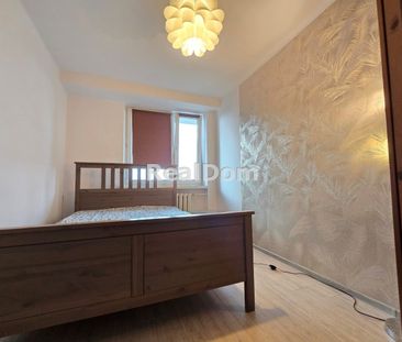 Kraków, Podgórze, Stare Podgórze, pl. Bohaterów Getta - Photo 2