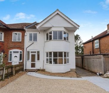 Bitterne Road West, Southampton - Photo 5