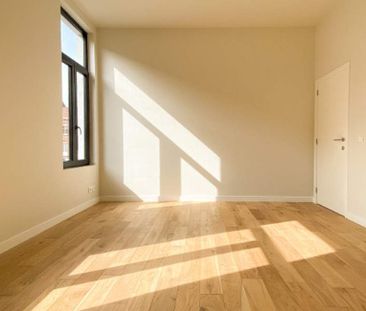 Woning te huur in Sint-Amandsberg voor € 1.300 met 3 slaapkamers - Foto 4