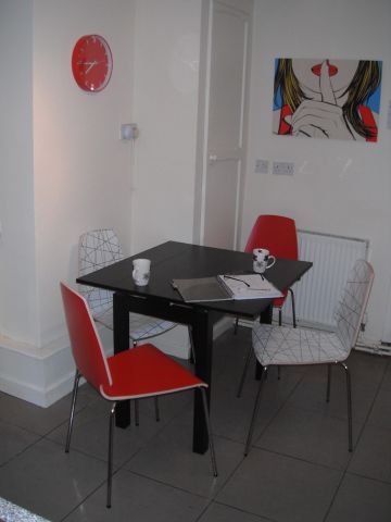 5 Bed Terraced House, Nelson Street, M7 - Photo 4