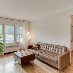 3 chambre Rosemont-Parc beaubien, stationnement+ cour - Photo 2