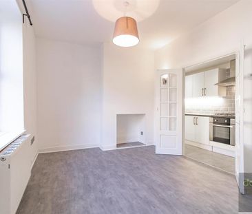 2 bedroom detached house to rent - Photo 3