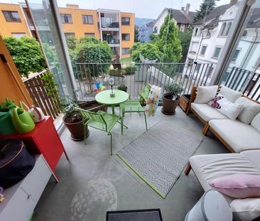 Grosszügige 4.5-Zimmerwohnung mit 2 Bädern! - Foto 3