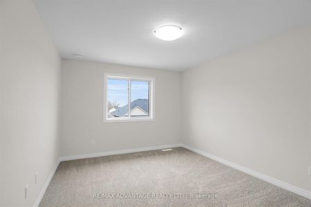 For Lease - 107 Cortland Terrace, St. Thomas, Ontario - Photo 3