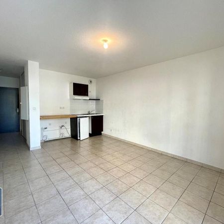Location Appartement 1 pièce 25m² BEZIERS 34500 - Photo 3