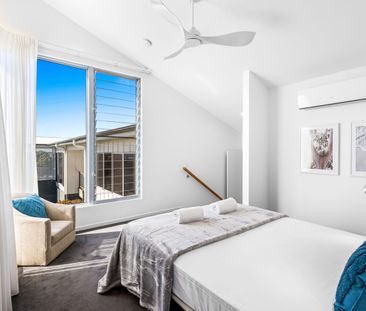 Million dollar views, fully furnished 4 bedroom house - Photo 6