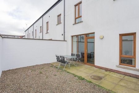 Room 4, Epworth Street, Belfast, BT5 4QR - Photo 5