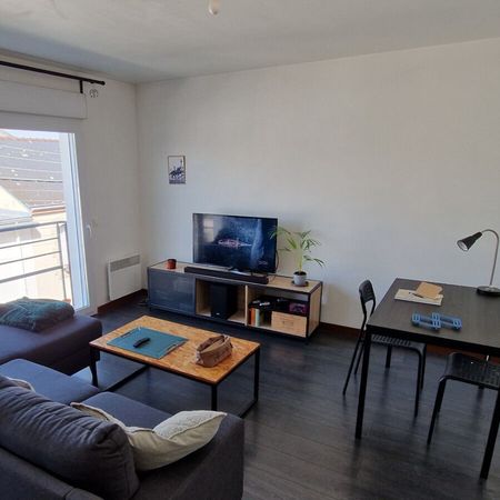 A LOUER - Appartement T2 meublé - 40,20 m² - Balcon - Photo 4