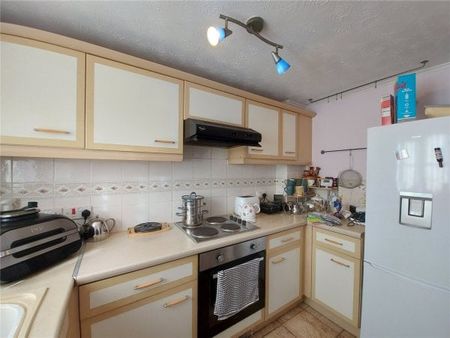 Beacon Close, Colne, BB8 8BG - Photo 4