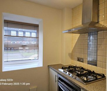 2 bedroom terraced house to rent - Photo 5