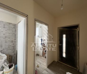 De închiriat vila cu pozitie excelenta, ptr locuit sau sediu firma - Photo 6