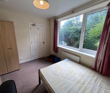 Fourth Avenue, Tang Hall - P1419 - Photo 6