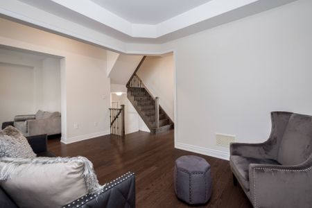 For Lease - 115 Rotondo Crescent, Vaughan, Ontario - Photo 2