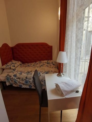 Via dei Martiri del Popolo, Florence, Tuscany 50122 - Photo 5