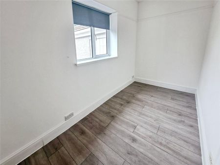 3 bedroom bungalow to rent - Photo 4