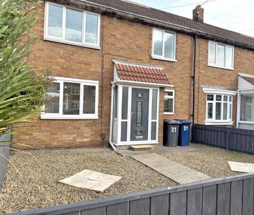 3 bedroom terraced house to rent - Photo 2
