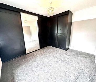 Heaton Road, Huddersfield, HD1 - Photo 2