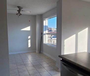 38 Lang Drive #upper unit - Photo 3