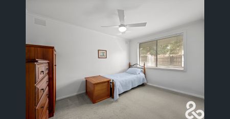 Charming Home In A Family Friendly Location - Photo 3