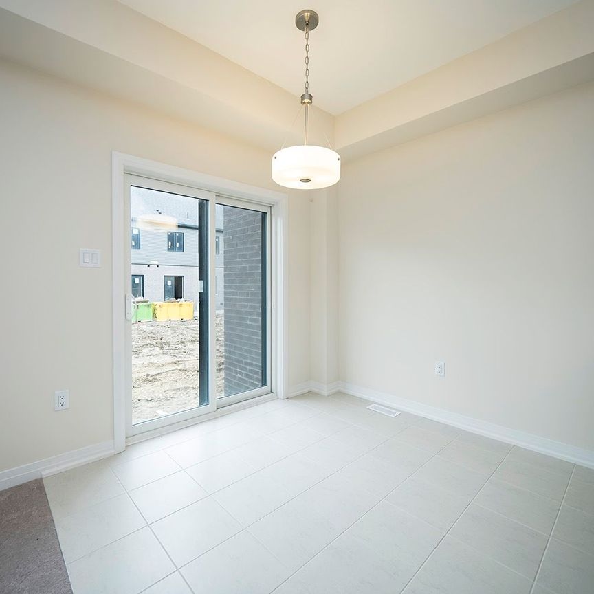 For Lease - 31 Wakeling Drive, Brantford, Ontario - Photo 1