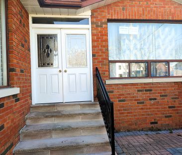 For Lease - 176 Conlins Road Unit# Main, Toronto, Ontario - Photo 1