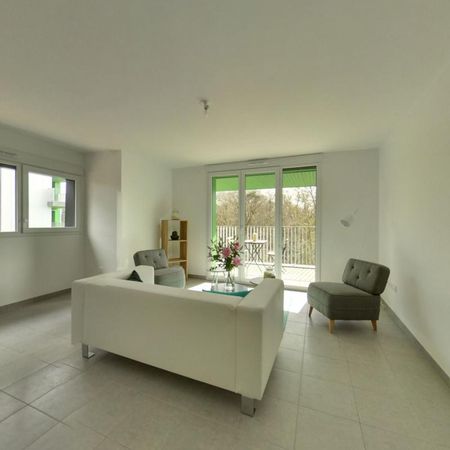 Location Appartement 3 pièces 63m² ST HERBLAIN 44800 - Photo 2